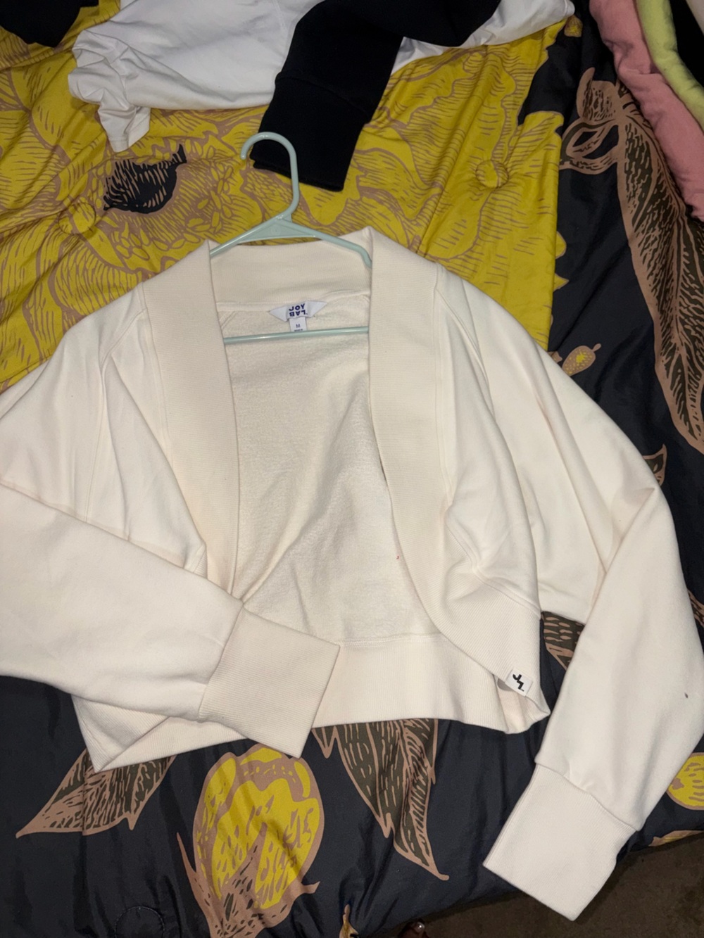 JoyLab Cream Open-Front Cropped Shrug